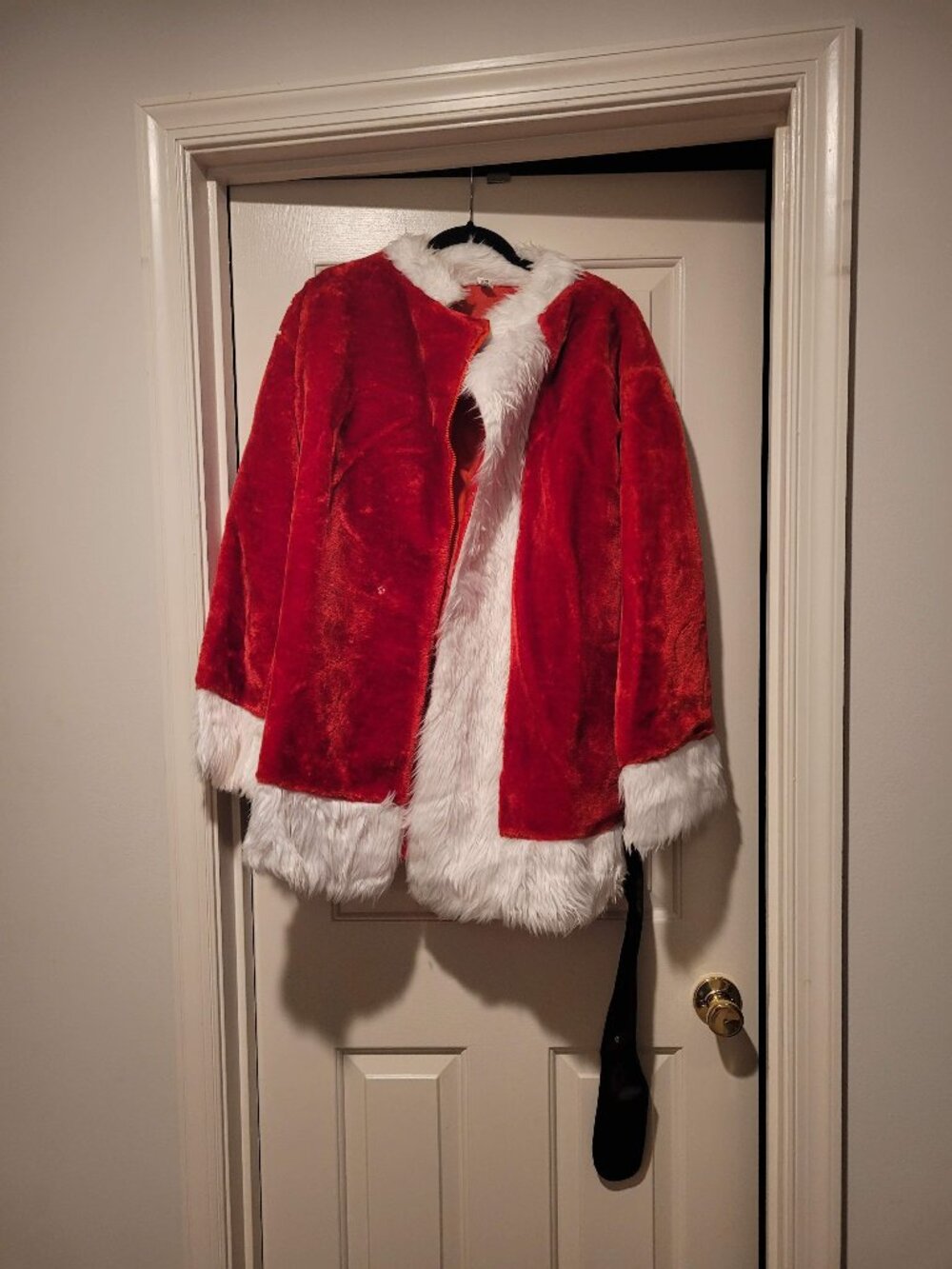 Complete Santa Claus Costume Set – Jacket,Pants,Hat, Beard, Booths & Accessories
